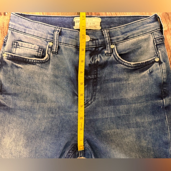 Free People Busted Knee Distressed Skinny Jeans W 27 - Picture 11 of 15